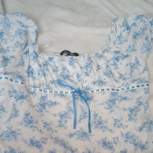 Sugarlips Blue and White Floral Blouse